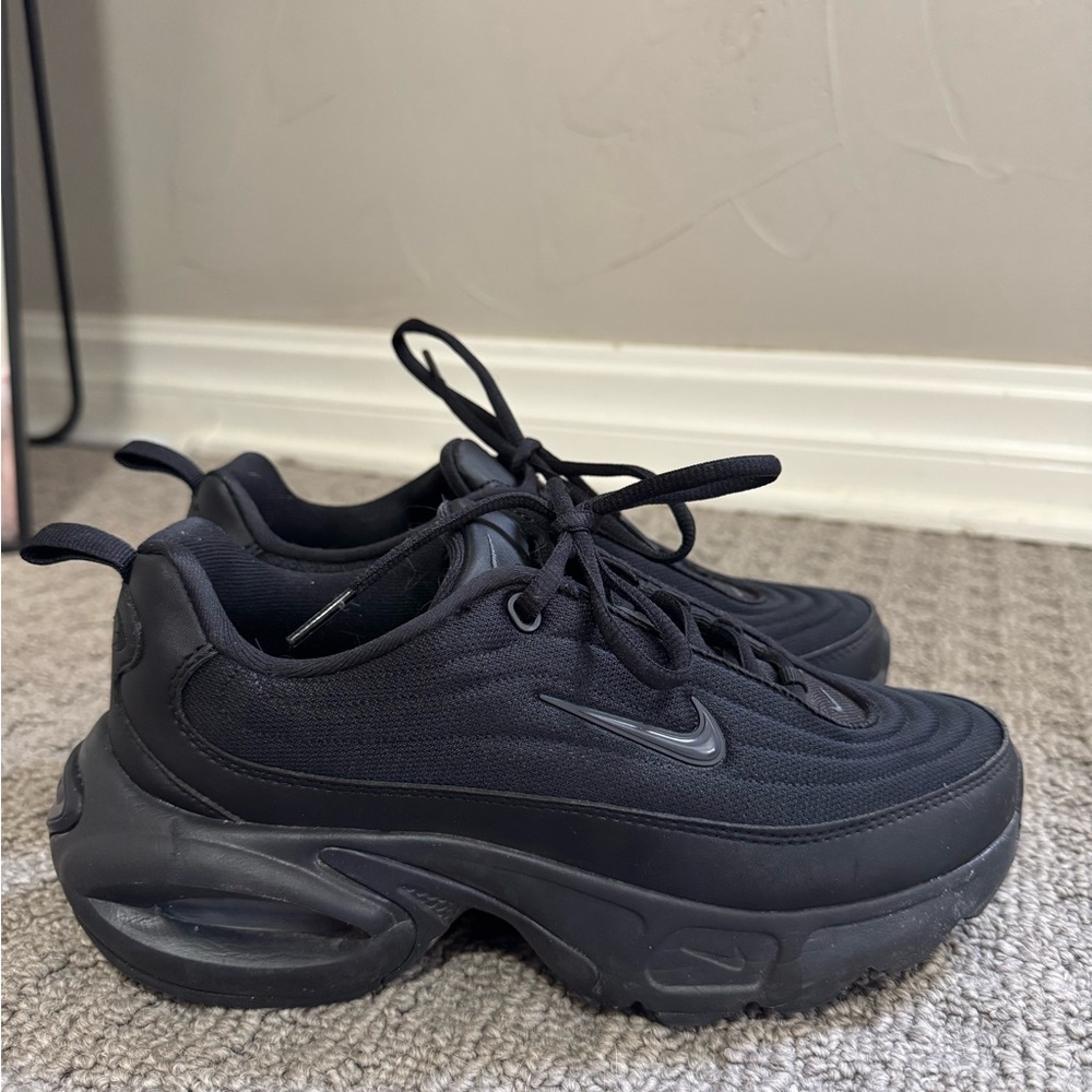 Black Nike Sneakers